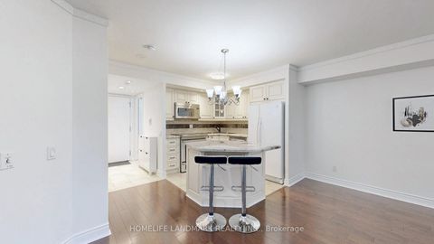 Photo 12 at 809 - 5 Northtown Way, Willowdale East, Toronto