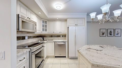 Photo 13 at 809 - 5 Northtown Way, Willowdale East, Toronto
