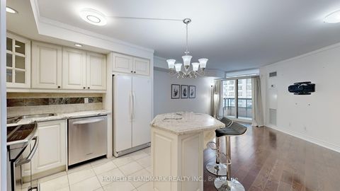 Photo 15 at 809 - 5 Northtown Way, Willowdale East, Toronto