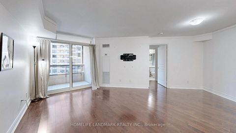 Photo 17 at 809 - 5 Northtown Way, Willowdale East, Toronto