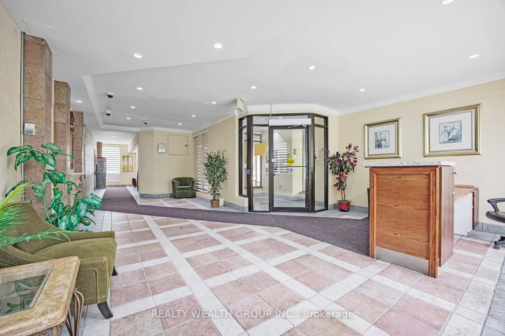 #1105 - 90 Ling Road, West Hill, Toronto 