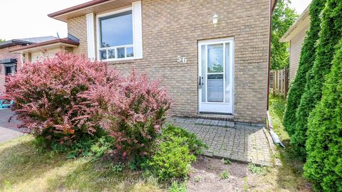 Photo 3 at 56 Mcconkey Place, Allandale Heights, Barrie Photo 3 at 56 Mcconkey Place, Allandale Heights, Barrie