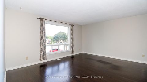 Photo 6 at 56 Mcconkey Place, Allandale Heights, Barrie