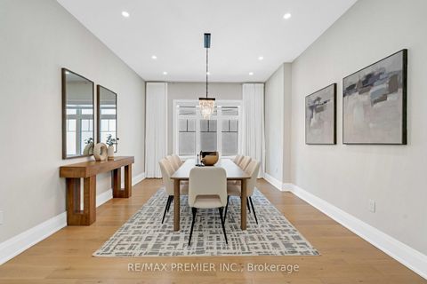 Photo 15 at 24 Francesca Court, East Woodbridge, Vaughan