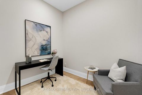 Photo 17 at 24 Francesca Court, East Woodbridge, Vaughan