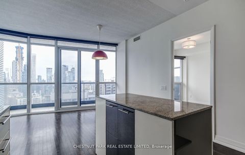 Photo 11 at 3205 - 25 Carlton Street, Yonge Corridor, Toronto Photo 11 at 3205 - 25 Carlton Street, Yonge Corridor, Toronto