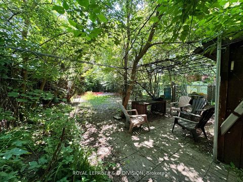 Photo 8 at 165 High Park Avenue, High Park North, Toronto