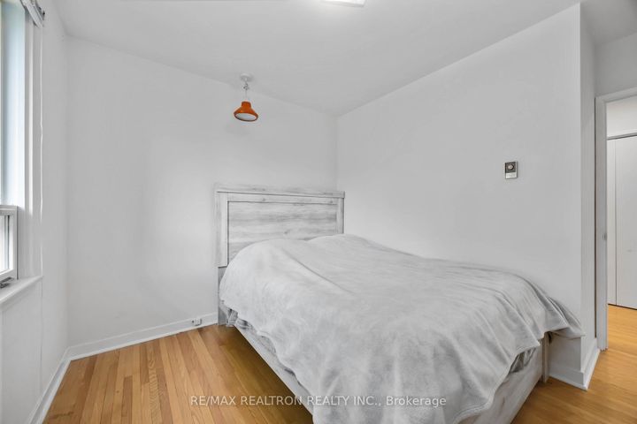 Photo 20 at 31 Orlon Crescent, South Richvale, Richmond Hill