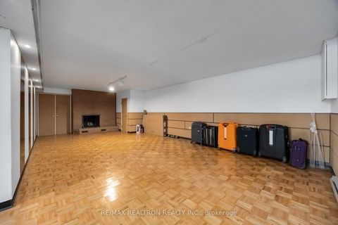 Photo 23 at 31 Orlon Crescent, South Richvale, Richmond Hill