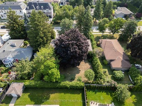 Photo 32 at 31 Orlon Crescent, South Richvale, Richmond Hill