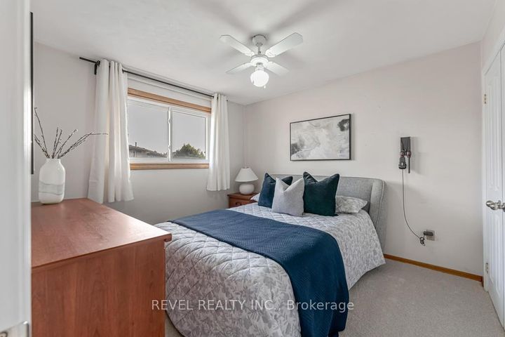 Photo 23 at 187 Guildwood Drive, Gurnett, Hamilton