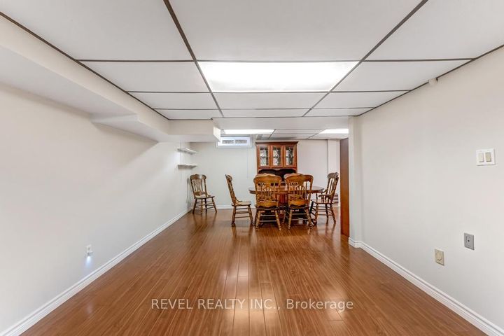 Photo 26 at 187 Guildwood Drive, Gurnett, Hamilton