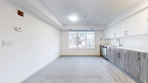 Photo 3 at 101 - 45 Connaught Avenue, Coxwell, Toronto