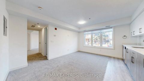 Photo 4 at 101 - 45 Connaught Avenue, Coxwell, Toronto