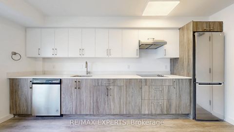 Photo 9 at 101 - 45 Connaught Avenue, Coxwell, Toronto