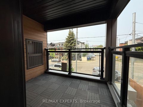 Photo 6 at 204 - 45 Connaught Avenue, Coxwell, Toronto