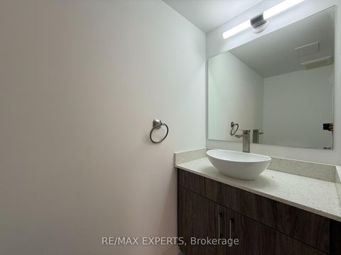 Photo 7 at 204 - 45 Connaught Avenue, Coxwell, Toronto