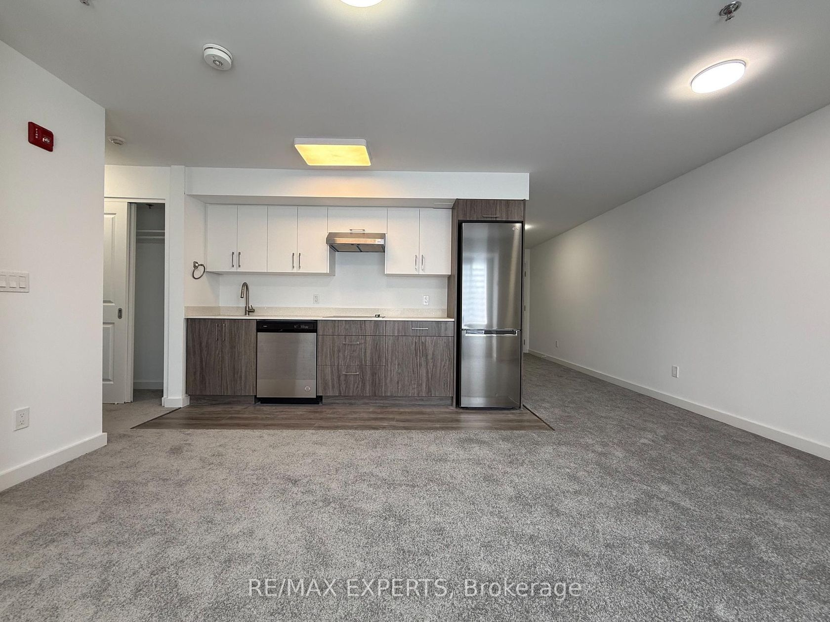 403 - 45 Connaught Avenue, Coxwell, Toronto 