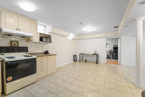 Photo 36 at 2530 Nichols Drive, WC Wedgewood Creek, Oakville