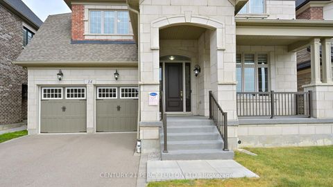 Photo 1 at 14 Meadow Green Court, Kleinburg, Vaughan