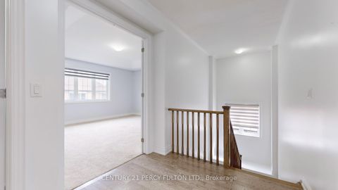 Photo 20 at 14 Meadow Green Court, Kleinburg, Vaughan