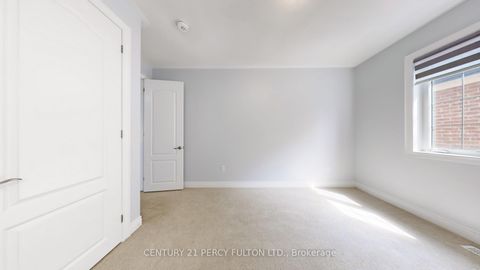Photo 30 at 14 Meadow Green Court, Kleinburg, Vaughan