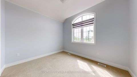 Photo 33 at 14 Meadow Green Court, Kleinburg, Vaughan