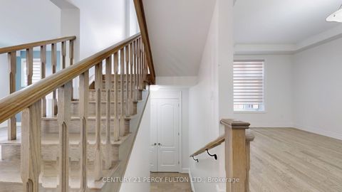 Photo 45 at 14 Meadow Green Court, Kleinburg, Vaughan