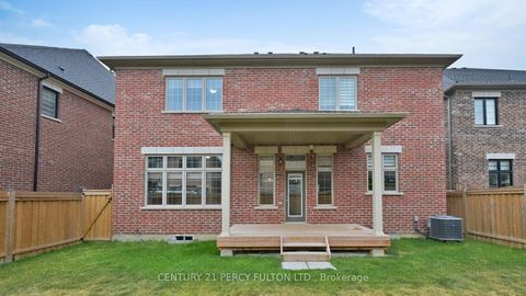 Photo 48 at 14 Meadow Green Court, Kleinburg, Vaughan