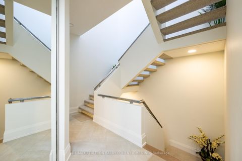 Photo 6 at 10 Penwood Crescent, Don Mills, Toronto