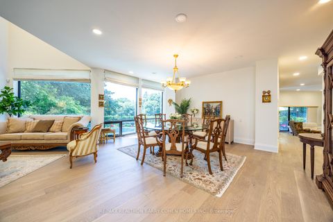 Photo 13 at 10 Penwood Crescent, Don Mills, Toronto