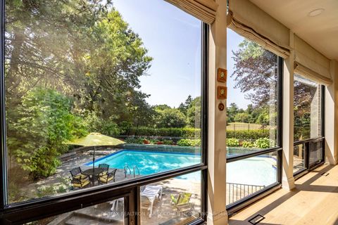 Photo 14 at 10 Penwood Crescent, Don Mills, Toronto