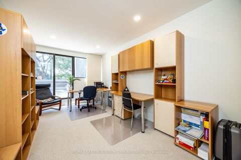 Photo 37 at 10 Penwood Crescent, Don Mills, Toronto