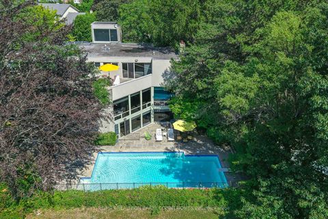 Photo 47 at 10 Penwood Crescent, Don Mills, Toronto