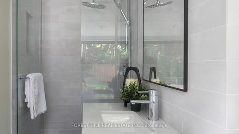 Photo 31 at 52 Roxborough Drive, Moore Park, Toronto