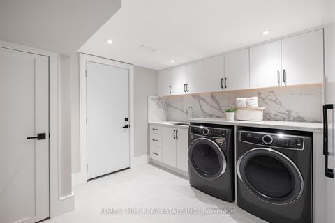 Photo 33 at 52 Roxborough Drive, Moore Park, Toronto