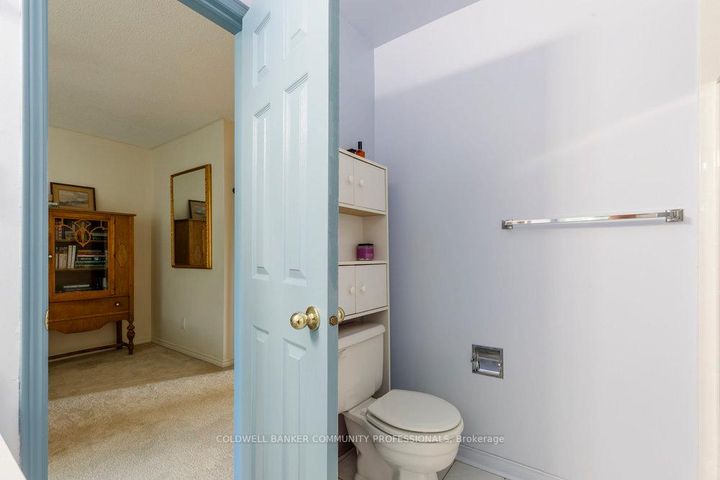Photo 36 at 20 - 10 Huntingwood Avenue, Dundas, Hamilton