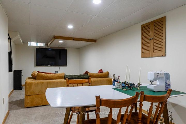 Photo 38 at 20 - 10 Huntingwood Avenue, Dundas, Hamilton