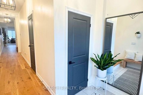 Photo 4 at 50 Ghent Drive, Kleinburg, Vaughan