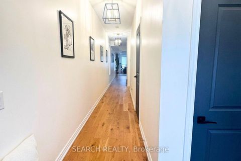 Photo 5 at 50 Ghent Drive, Kleinburg, Vaughan