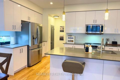 Photo 11 at 50 Ghent Drive, Kleinburg, Vaughan