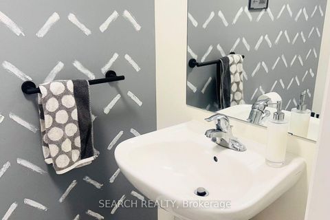 Photo 18 at 50 Ghent Drive, Kleinburg, Vaughan