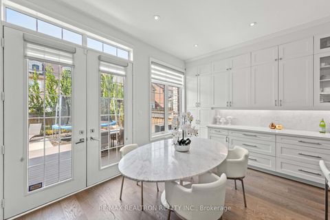 Photo 21 at 92 Chaiwood Court, Patterson, Vaughan