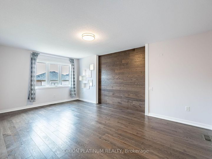 Photo 20 at 12 Bradshaw Drive, Stoney Creek Mountain, Hamilton