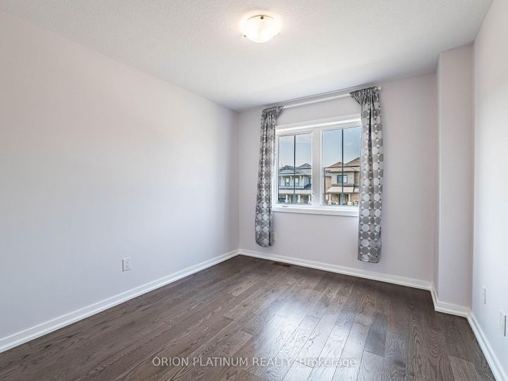 Photo 26 at 12 Bradshaw Drive, Stoney Creek Mountain, Hamilton
