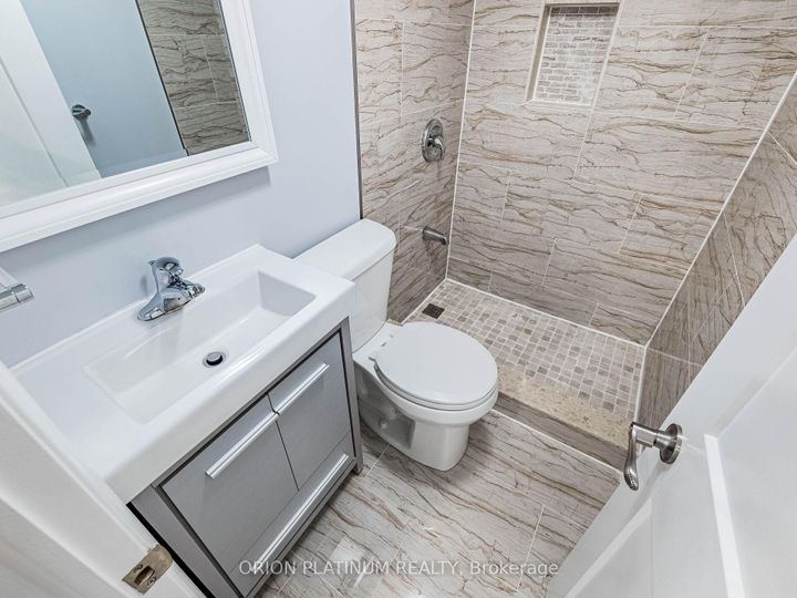 Photo 33 at 12 Bradshaw Drive, Stoney Creek Mountain, Hamilton