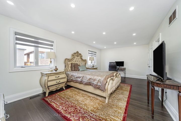 Photo 19 at 12 Amethyst Circle, Bram East, Brampton