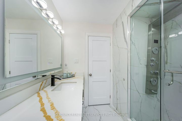 Photo 26 at 12 Amethyst Circle, Bram East, Brampton