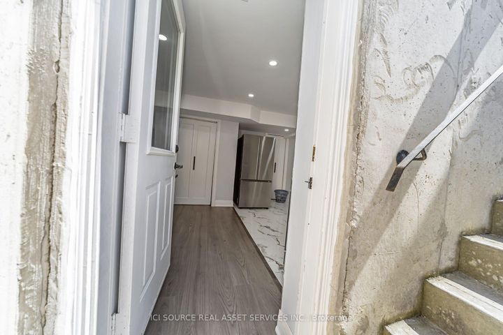 Photo 31 at 12 Amethyst Circle, Bram East, Brampton