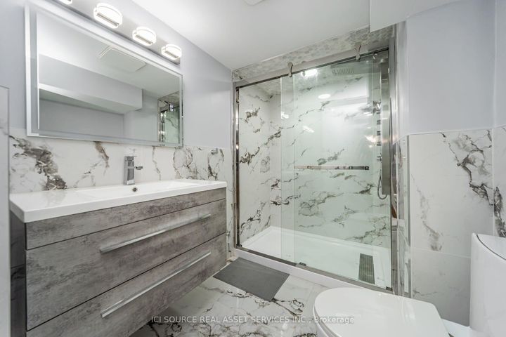 Photo 37 at 12 Amethyst Circle, Bram East, Brampton